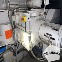 Линия Lloveras Unicom 2-300 для производства шоколада, глазури, пастообразных масс.